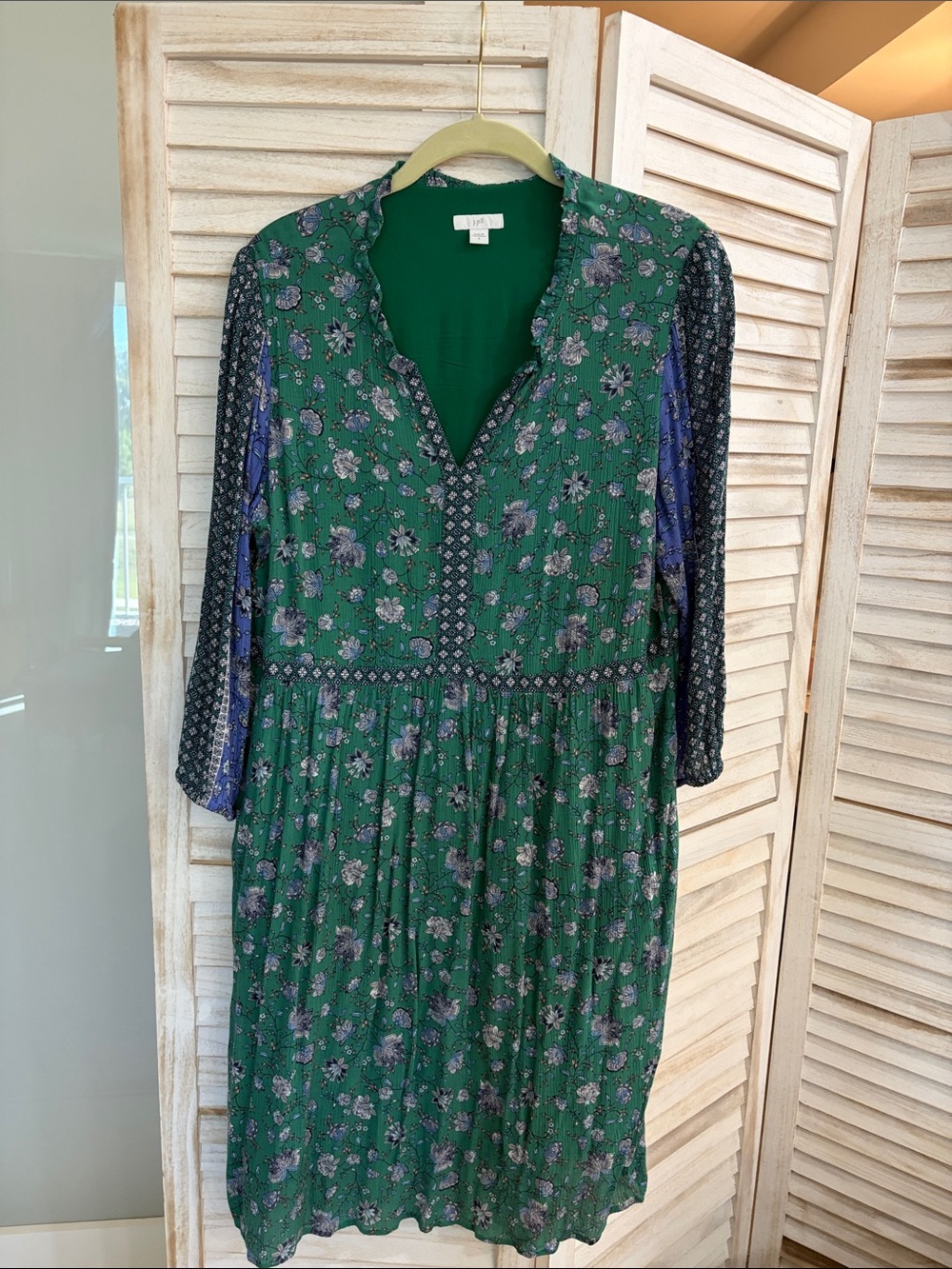 J Jill Green Floral Midi Dress with Split Neck & Navy Contrast Sleeves
